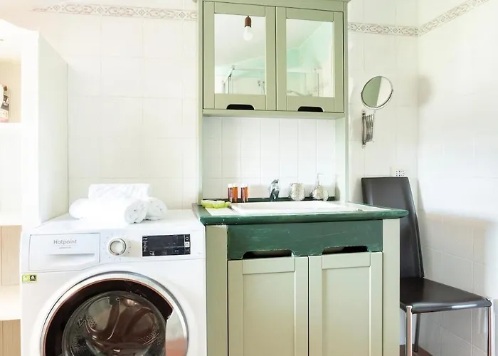 Casa Agrate شقة *